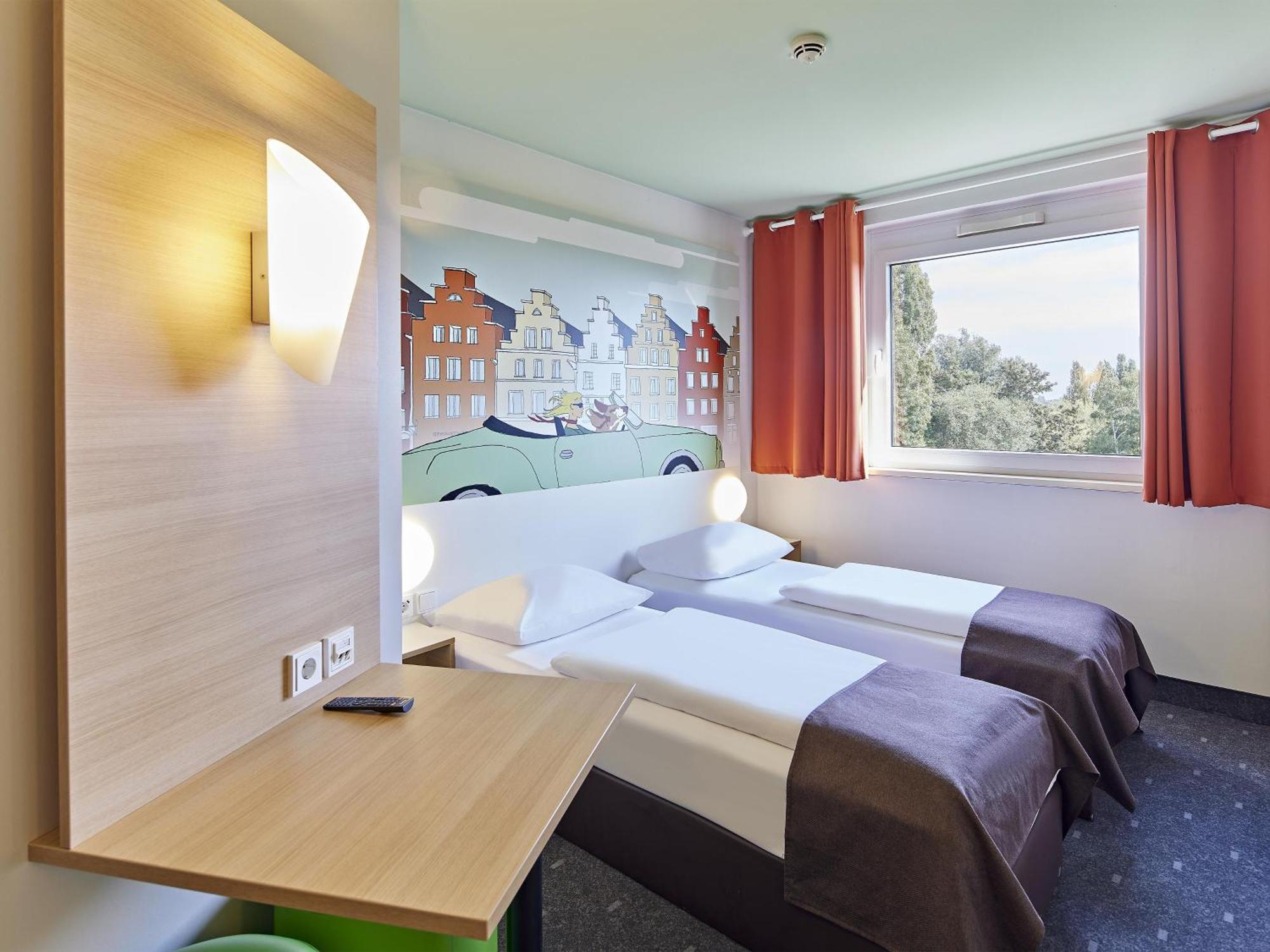 B&B Hotel ออสนาบรึค ภายนอก รูปภาพ